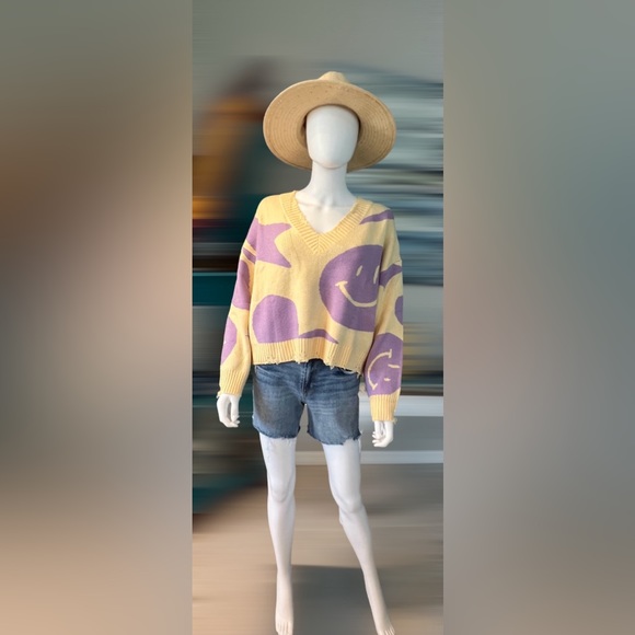 BAILEY ROSE Yellow and purple smiley sweater sz S M L - Picture 4 of 10